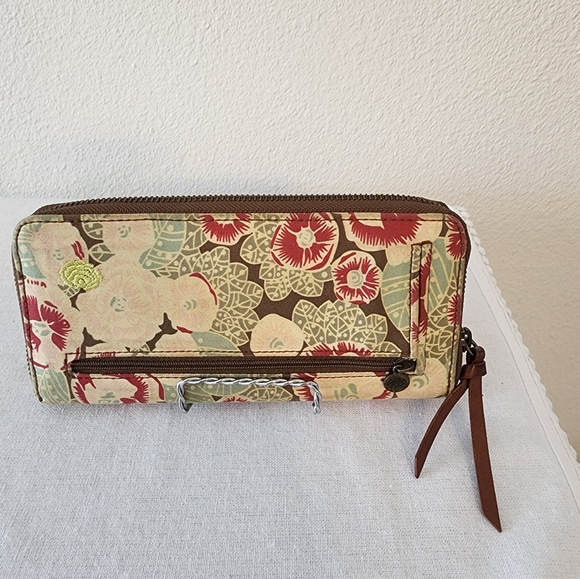 Amy Butler Wallet - Picture 2 of 4